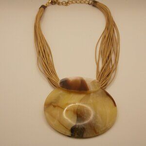 Women’s Faux Alabaster Necklace